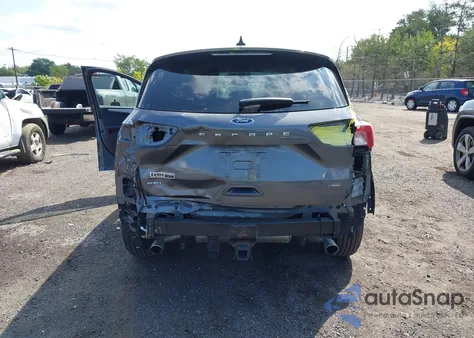 2022 Ford Escape Sel z USA, uszkodzony, nr VIN 1FMCU0KZ2NUB08550